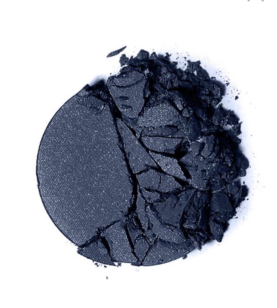 Deep Blue Eye Shadow